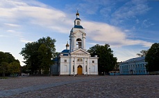 Входная группа Выборгская Епархия Русской Православной Церкви. Выборг (Выборгский район),  Соборная площадь,  1